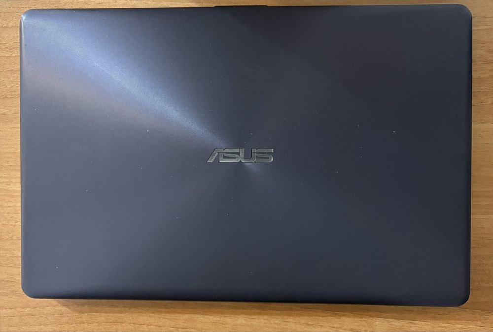 Срочно продам нотбук ASUS