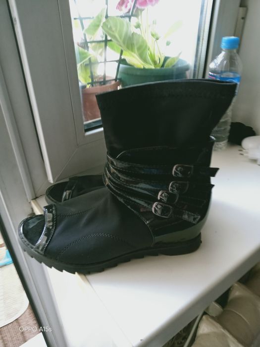 Продам обувь недорого