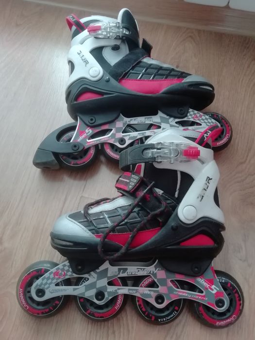 Продам роликовые коньки