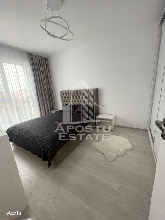 Apartament 2 camere de inchiriat, loc de parcare, Giroc