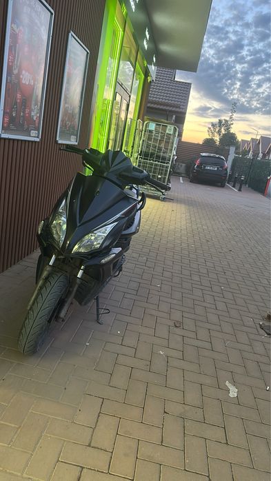 Scuter benzina 49cc 4 t an 2017