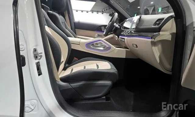 Mercedes Benz GLS AMG GLS63 4MATIC+