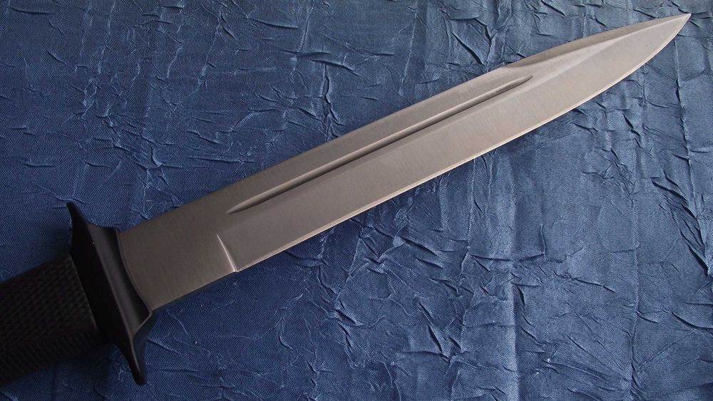 НОЖ-Ловният нож Scorpion на Muela-от Колекция-25годишен.Неупотребяван!