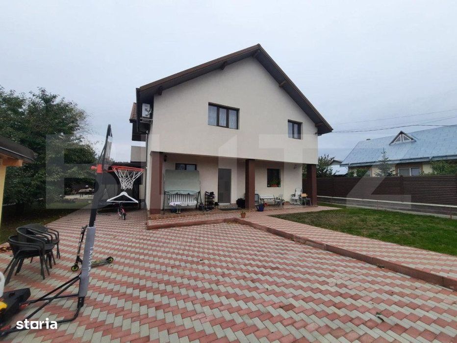 Casa 6 camere centru Miroslava, 240 mp utili, 600 mp de teren, lux