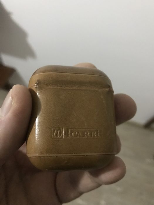Case casti Apple AirPods