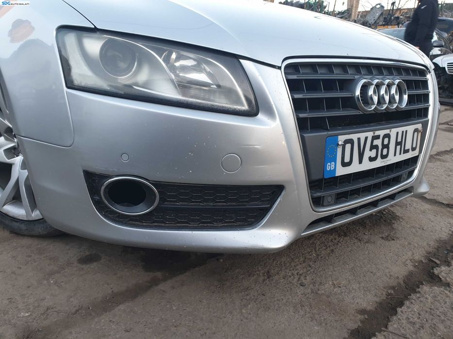 Bara Spoiler Fata Goala Dezechipata Cu Locas Senzor Parcare Audi A5 2008 - 2011 Culoare LX7W [K1443]