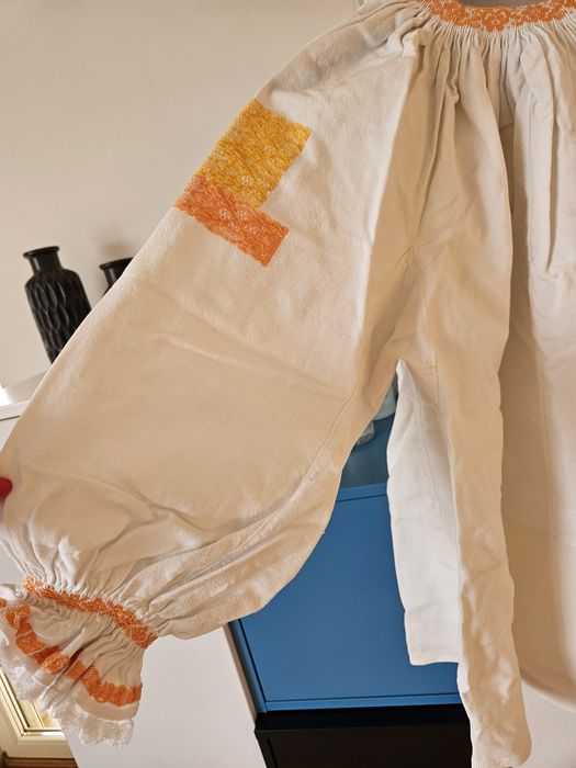 Camasa populara vintage cusuta manual