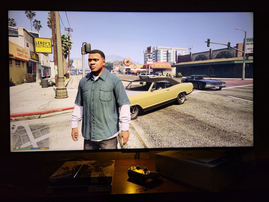 Прошитый PS4 с играми на 1TB