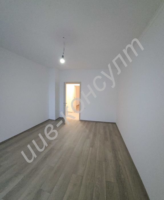 Тристаен апартамент в саниран блок, широк център гр. Велико Търново