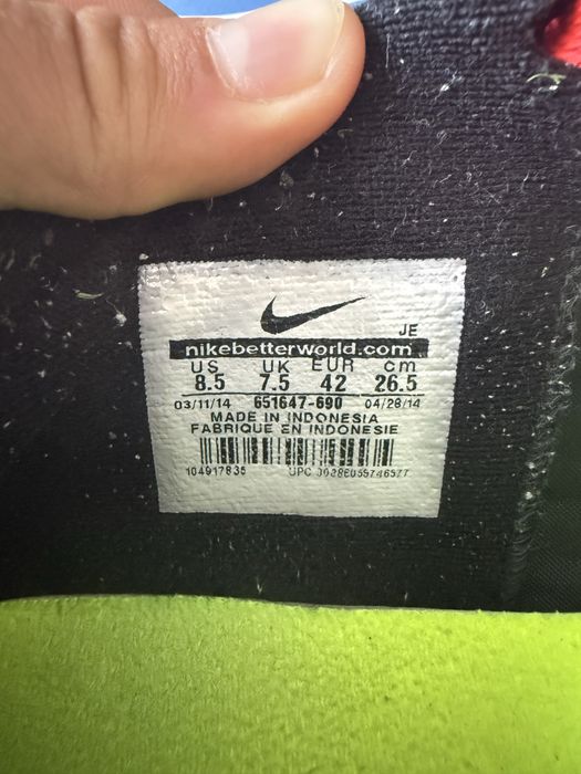 Продавам оригинални бутонки Nike mercurial