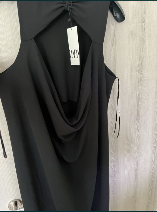 Нови рокли Zara  размер L