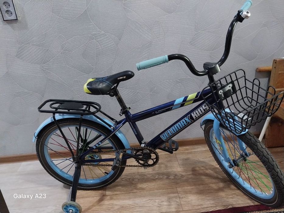 продаётся детские велосипед двух колёсный