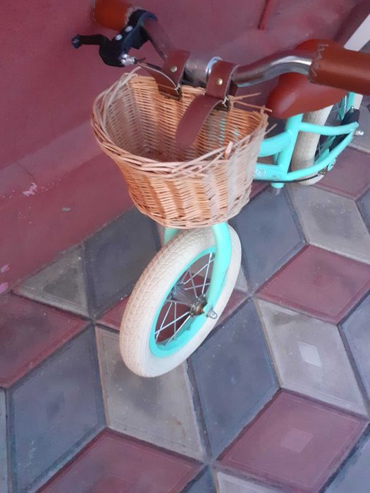 Vand bicicleta  copii fara pedale