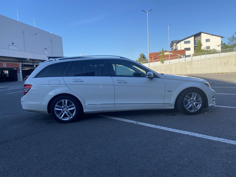 MERCEDES-BENZ C-Class 2011 — imagine 3