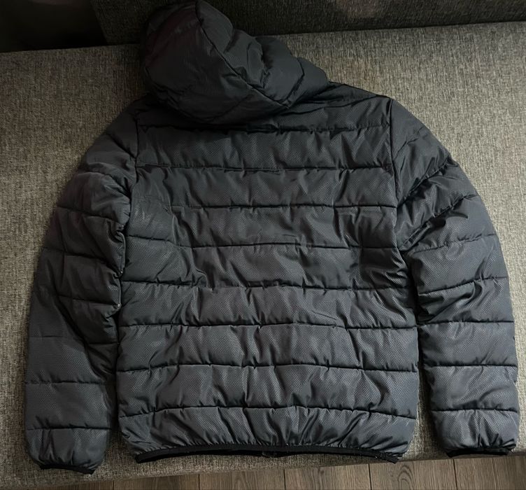 Продам куртку Kappa