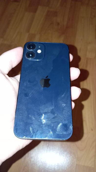 Айфон 12 мини в идеальном состоянии