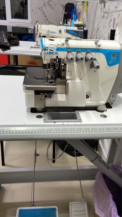 Jak E4s тігін машинасы