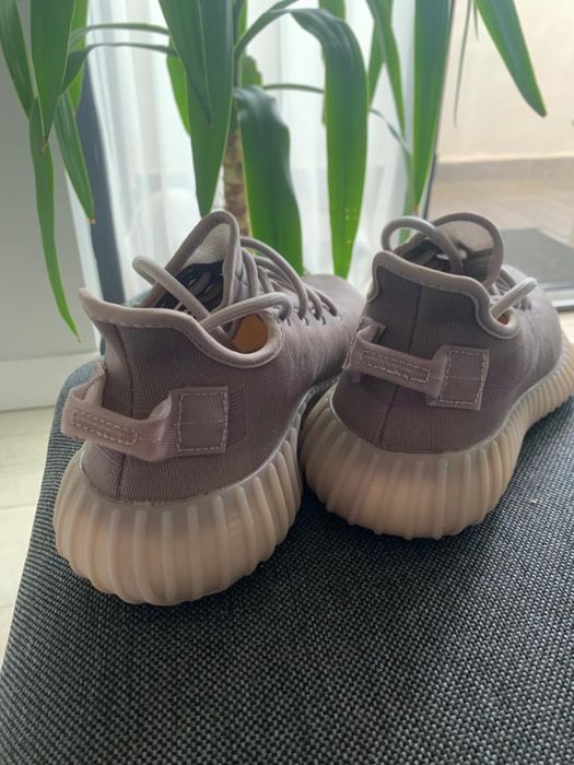 Yeezy X Adidas BOOST 350 V2 TRAINERS