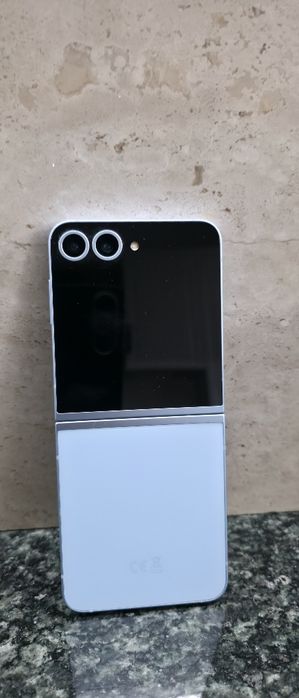 Samsung Z Flip 6 12 GB 256 GB Blue NOU