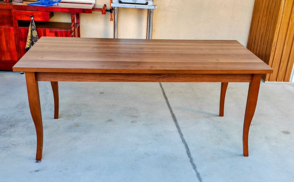 Италианска трапезна маса