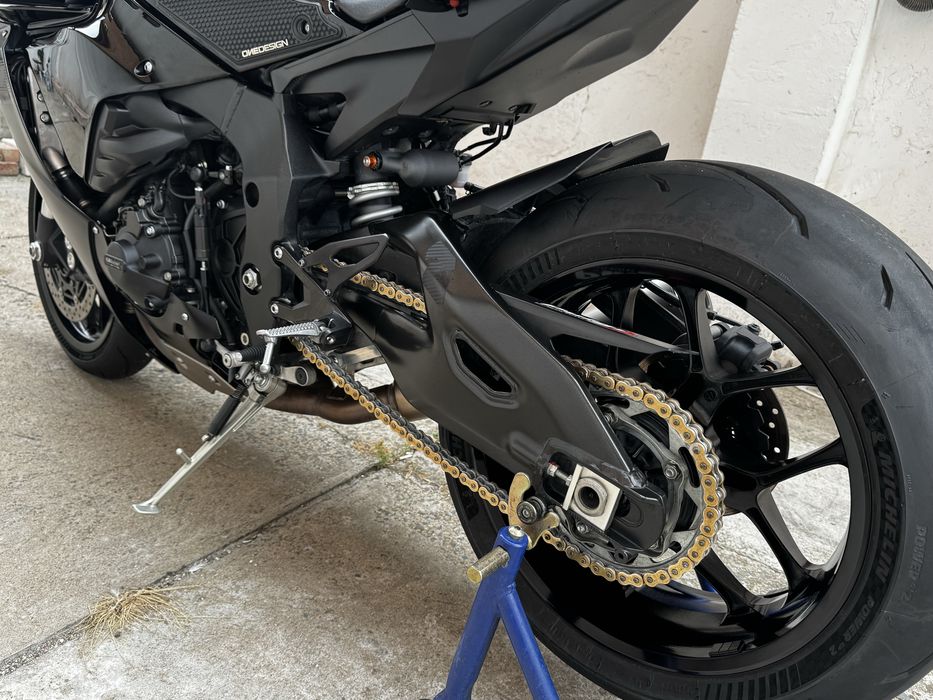 Yamaha r1 an 2022 Constanta • OLX.ro