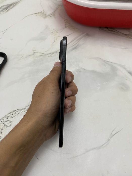 Iphone 17 AIR поддержанный
