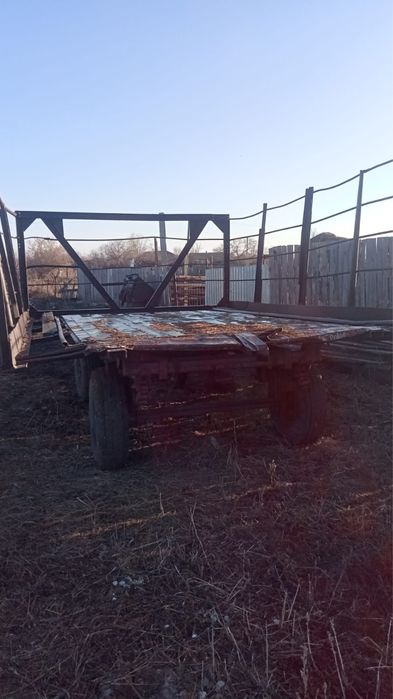 Продам трактор и прицеп