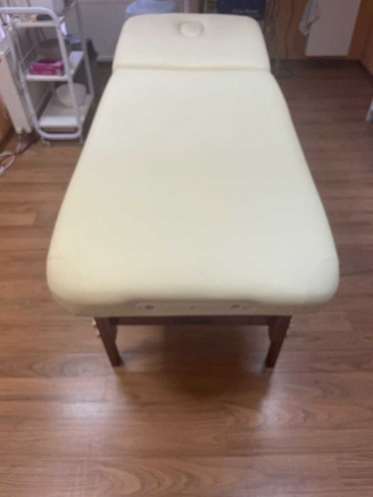 Масажна/козметична кушетка