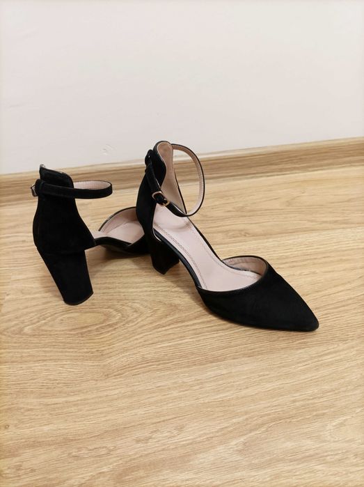 Обувки с ток, еко кожа