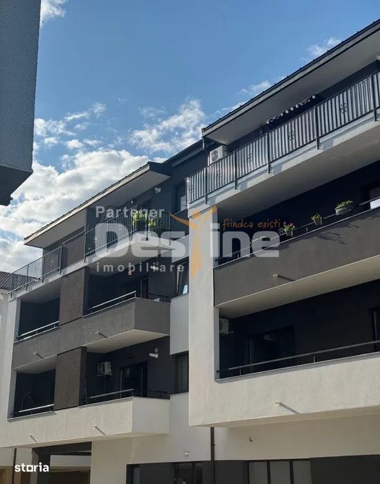 Vand apartament 2 camere,  etaj 2