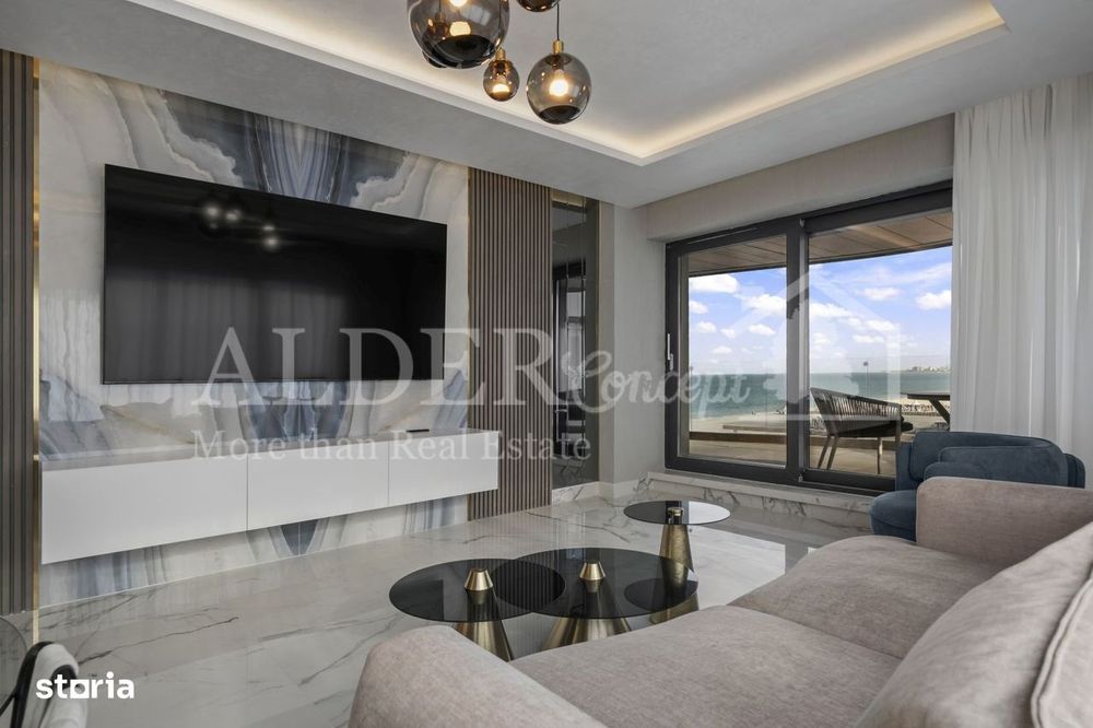First Mamaia, Crowne Plaza, 3 Camere, Mobilat!