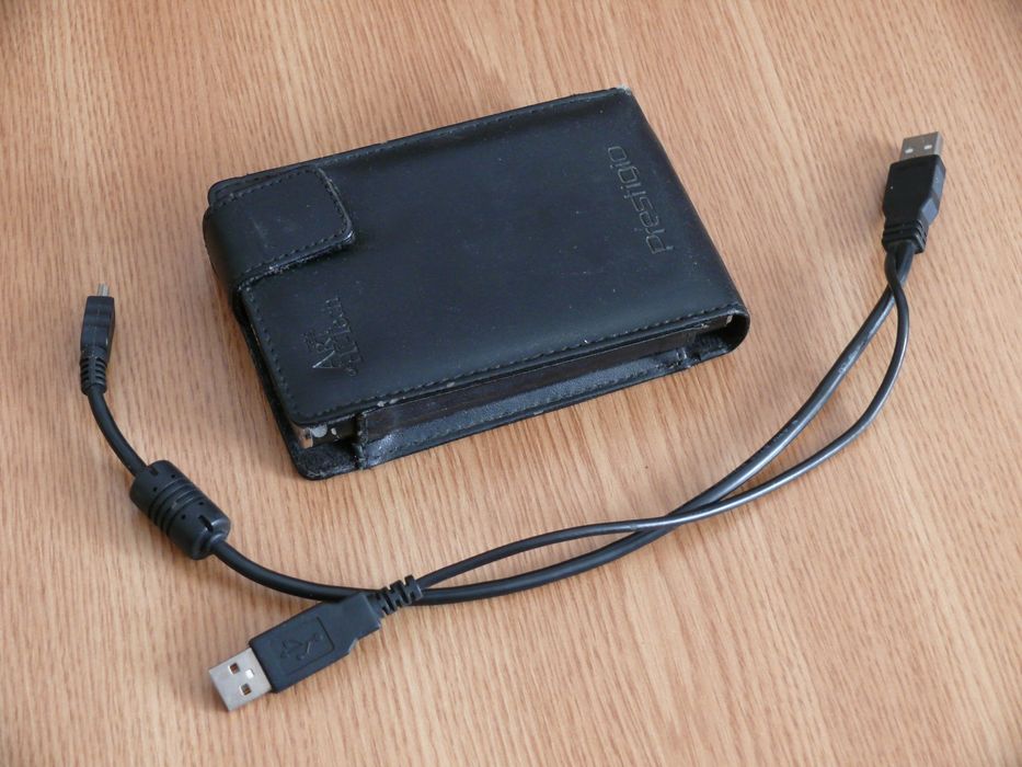 Hdd portabil, model Prestigio, 500Gb, aproape nou