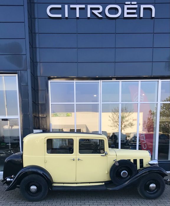 Vand/Schimb masina de epoca Citroen Rosalie an 1937- vehicul istoric