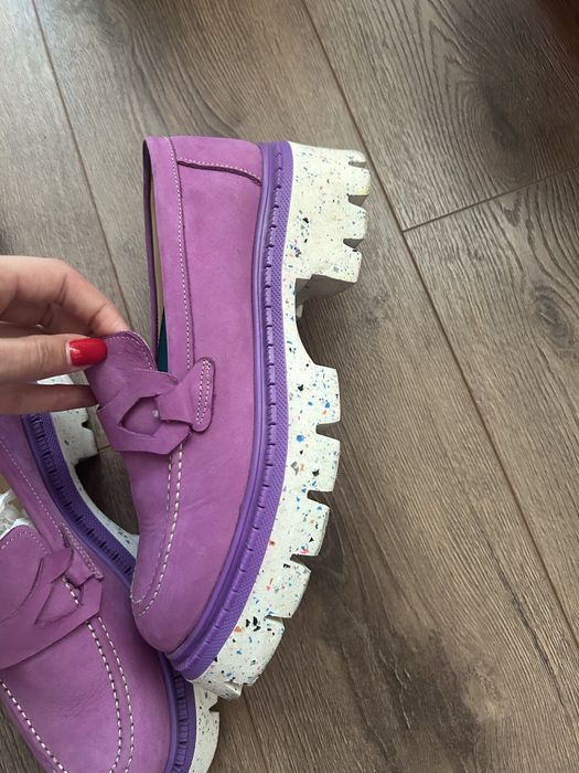 Лоуфъри Aquamarine 40 номер цвят лилав манериал велур