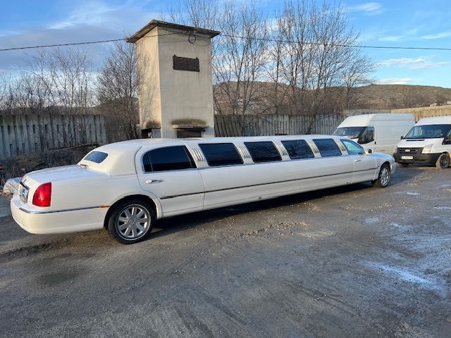 Лимозина Линкълн 8 места