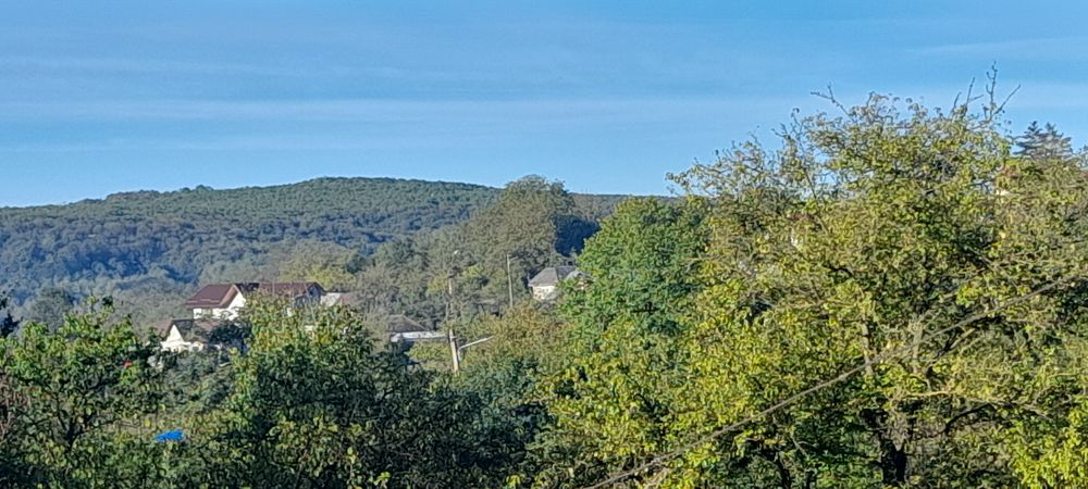 Casă din cărămidă. locuibilă. Ocnița, jud.Dâmbovița.