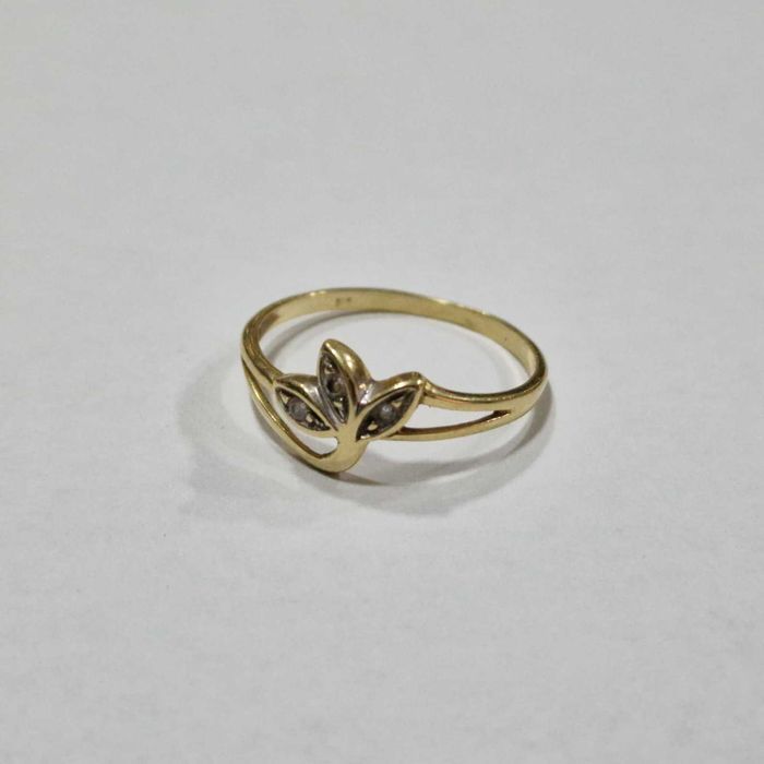 Дамски златен пръстен 14К / 1.51 гр.