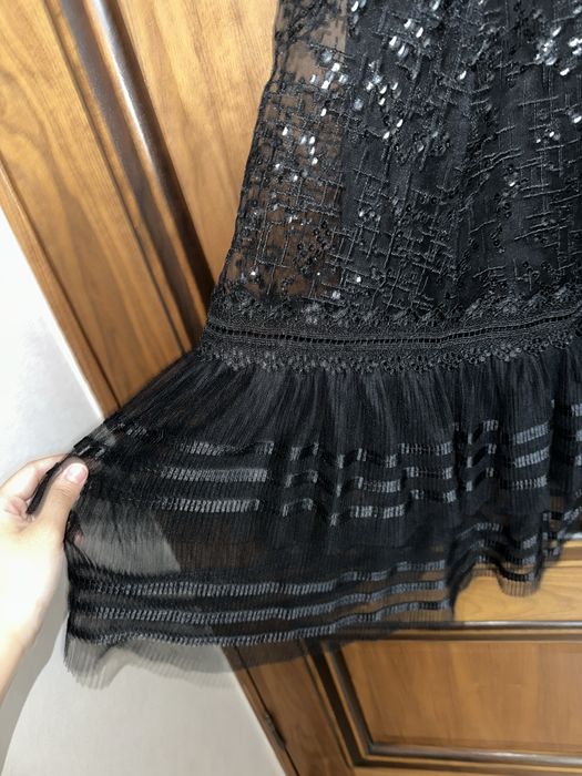 платье нарядное