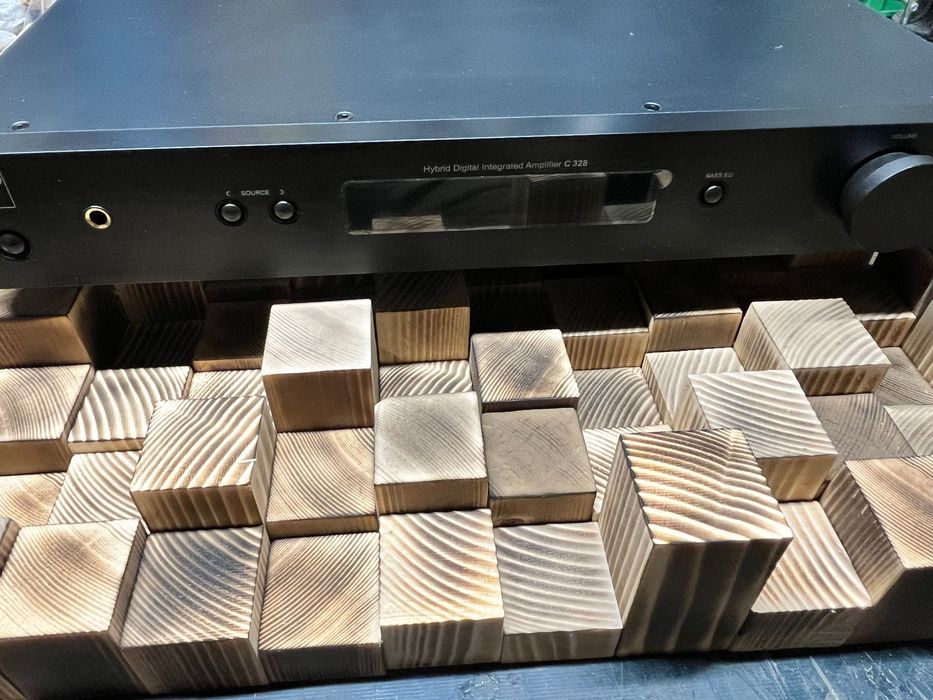 Amplificator NAD C 328