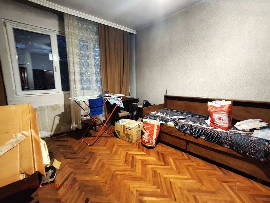 Продава се Двустаен апартамент в София, Надежда 4 - 57 кв.м за 1341 €/кв.м - Снимка #8