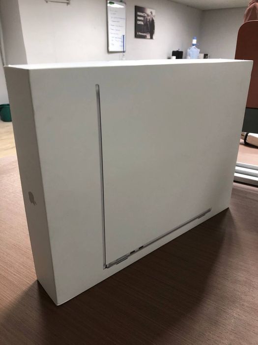 MacBook air 13 2025 года