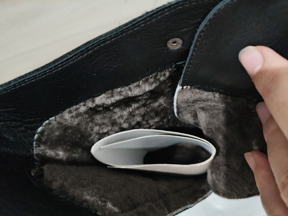 Зимний сапоги сатылады.