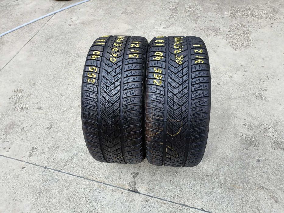 Doua anvelope iarna 255 40 18 pirelli sottozeo 3 run flat profil de 7,5 mm