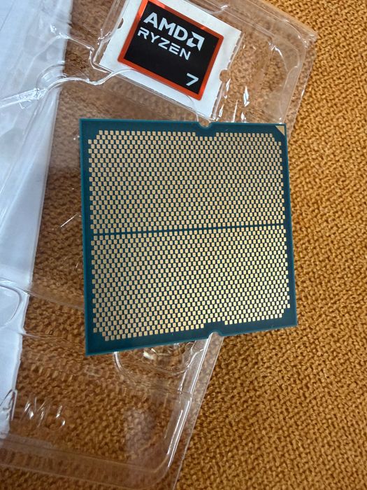 AMD Ryzen 7 9800X3D
