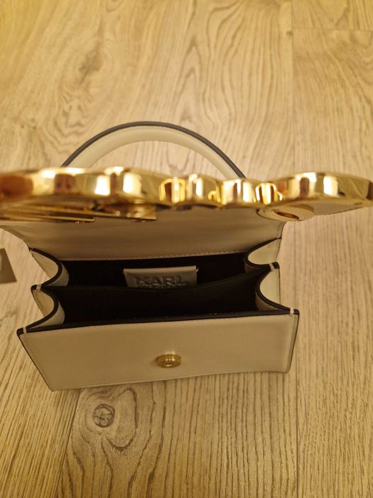 Чисто нова чанта Лагерфелд