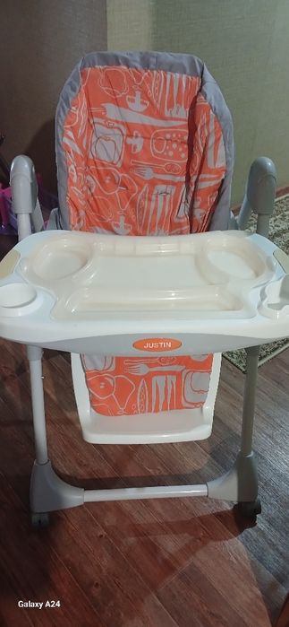 Продам стульчик для кормления