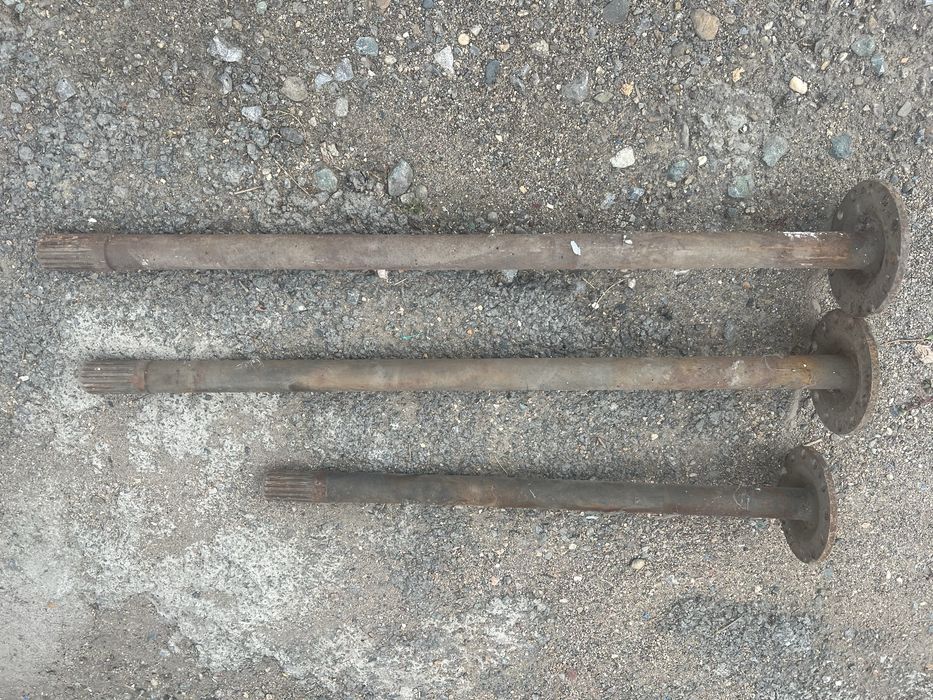 Продам полуось-Камаз