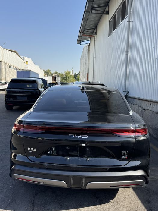 byd han L 4WD 2.7 sec