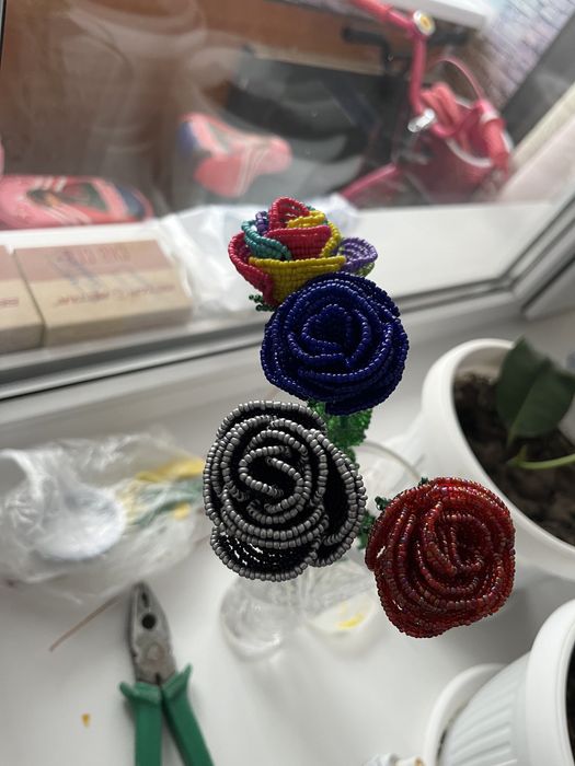 Розы из бисера