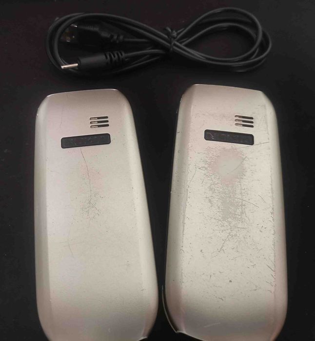 Pachet 2 telefoane Nokia 1800 butoane codate Vodafone Romania